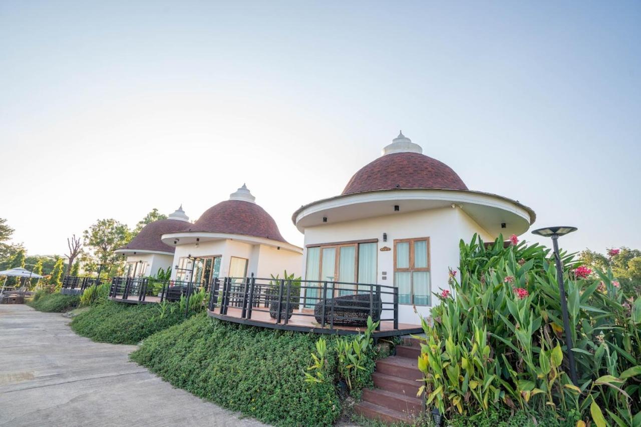 De Mala Hotel Сукотай Екстериор снимка